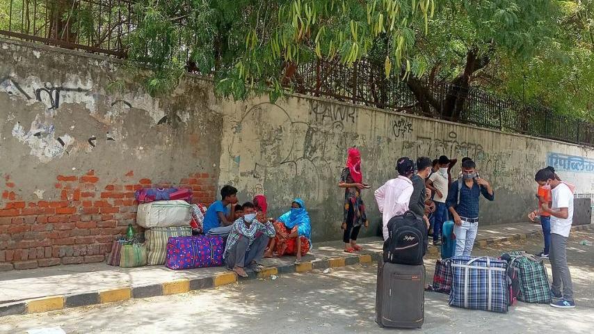 1024px-stranded_migrant_workers_during_fourth_phase_of_the_lockdown_img_20200523_125500