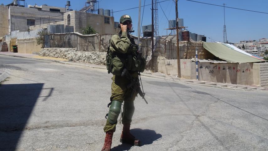 Israëlische soldaat in Tel Rumeida, Hebron