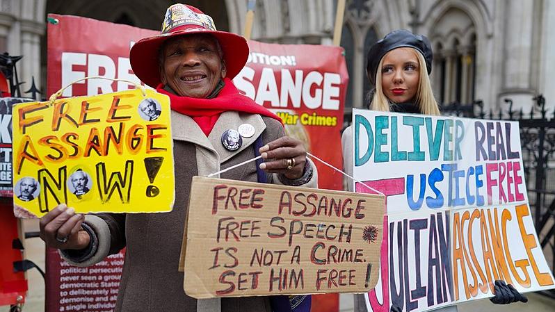Assange