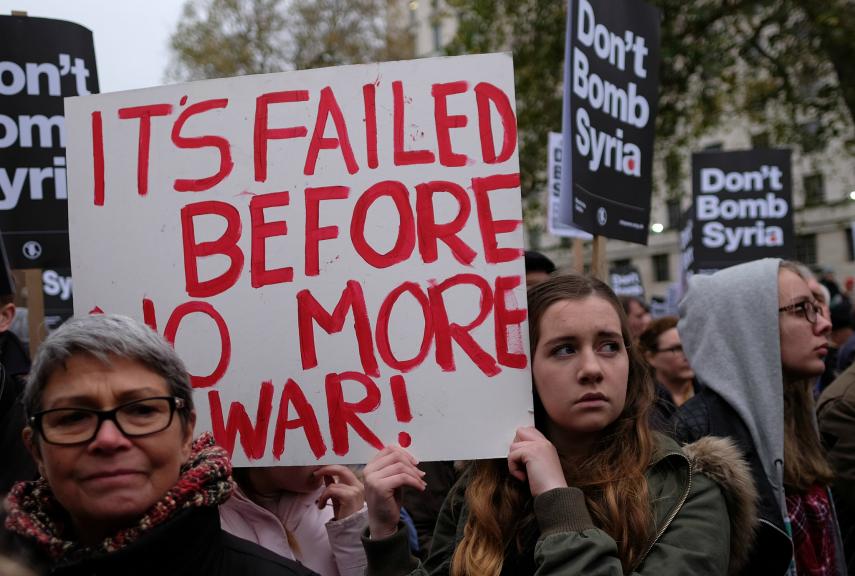 Geen bommen voor Syrië