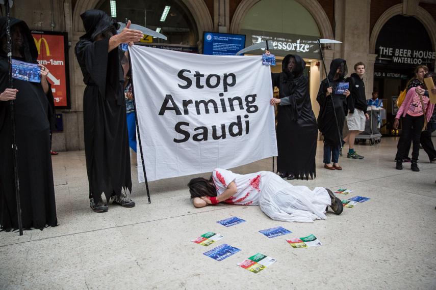Wapenleveringen aan Saoedi-Arabië: medeplichtigheid aan oorlogsmisdaden?