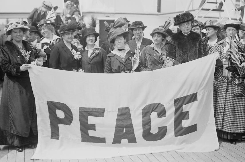 14-18: Demilitariseer de WOI-herdenkingen