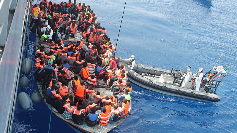 Atestaĵoj el savboato en la mediteraneo