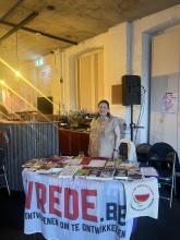 stand