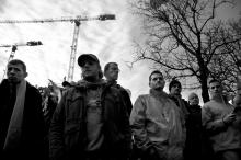 Manifestatie 2 december 2011: Besparen kan op bommen, niet op mensen!
