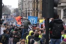Grootste Britse antikernwapenbetoging in jaren