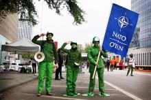 Stop NATO 2017 op de Grote Parade van Hart Boven Hard