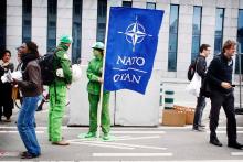Stop NATO 2017 op de Grote Parade van Hart Boven Hard