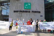 Actieverslag: prikactie aan BNP Paribas Fortis in Brussel